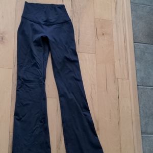 Lululemon throwback pants size 4